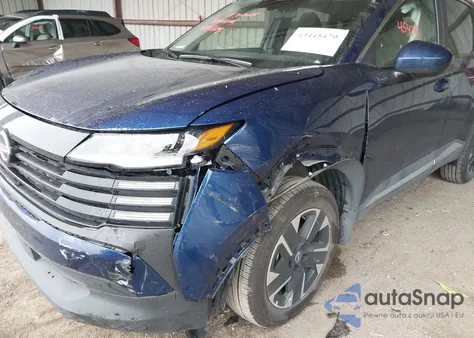 2025 Nissan Kicks Sv Intelligent Awd z USA, uszkodzony, nr VIN 3N8AP6CB0SL309512